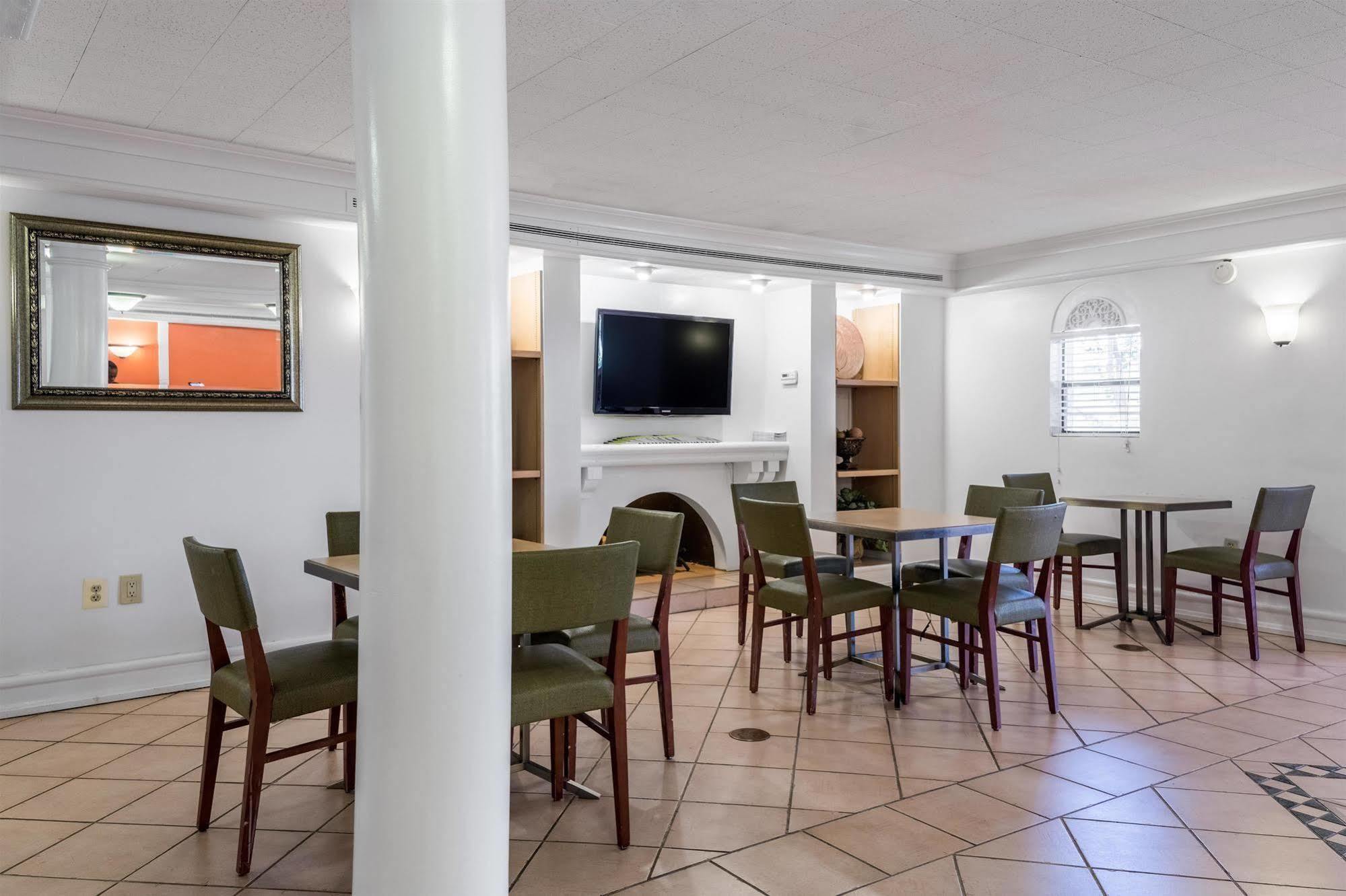 Motel 6-North Little Rock, Ar - Mccain מראה חיצוני תמונה