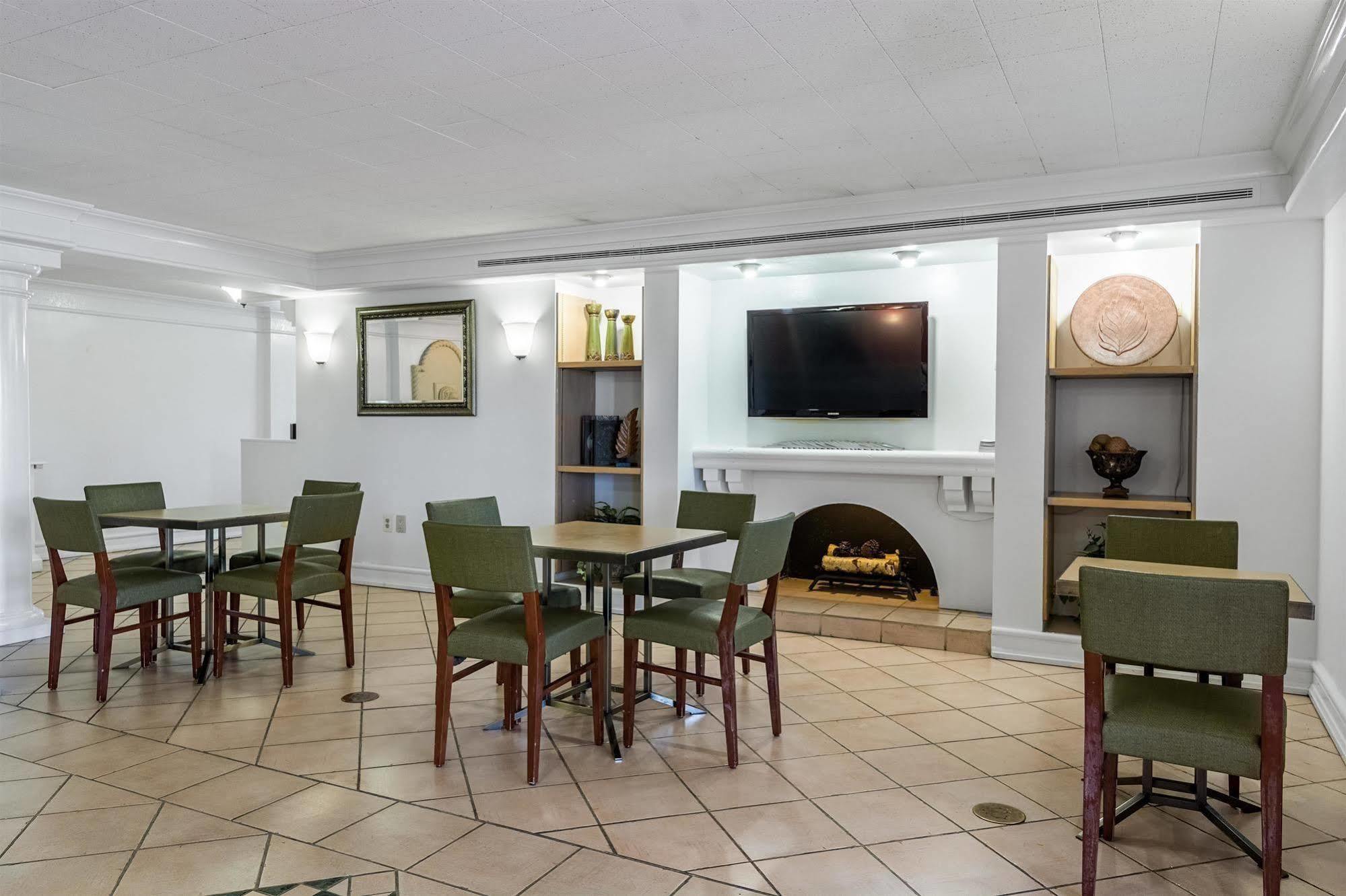 Motel 6-North Little Rock, Ar - Mccain מראה חיצוני תמונה